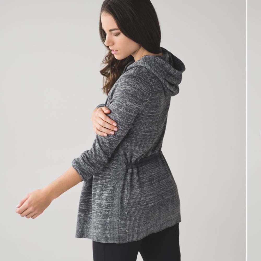 Lululemon Peace of Mind Wrap Heather Grey